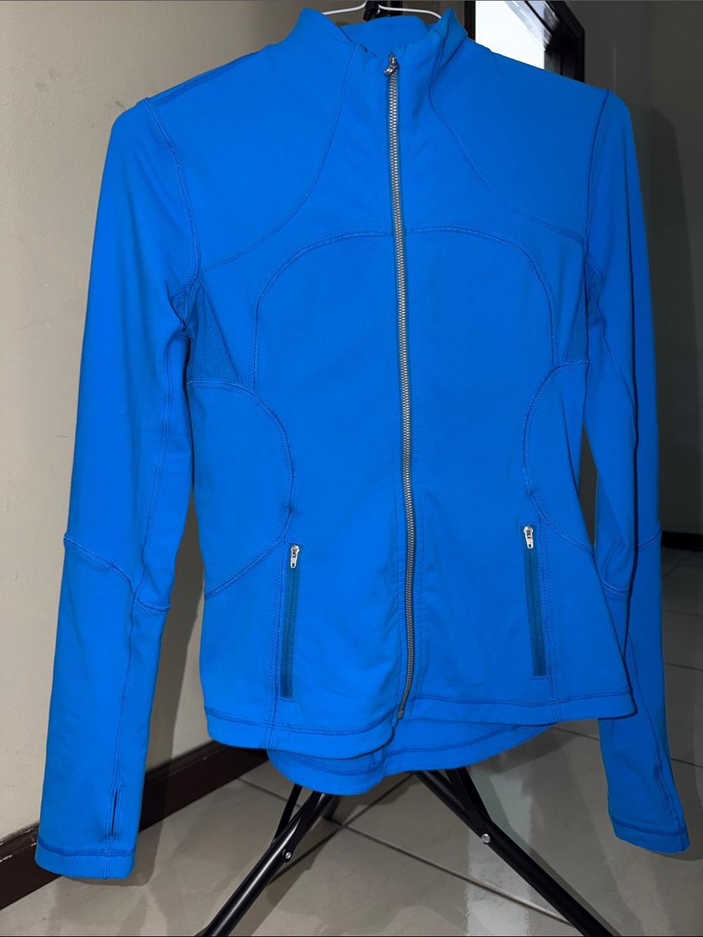 Lululemon Align Jacket in Blue, Size 6